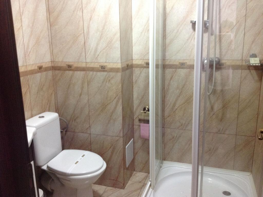 Hotel Royal 2 Urziceni Room photo